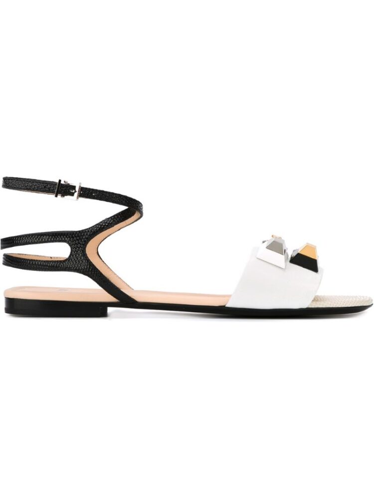 Fendi Verzierte Sandalen mit flachem Absatz sneakers (zwart)