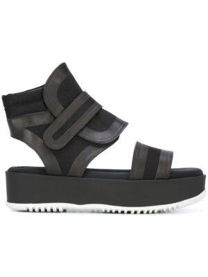 Marni Sandalen mit Cut-Out sneakers (zwart)