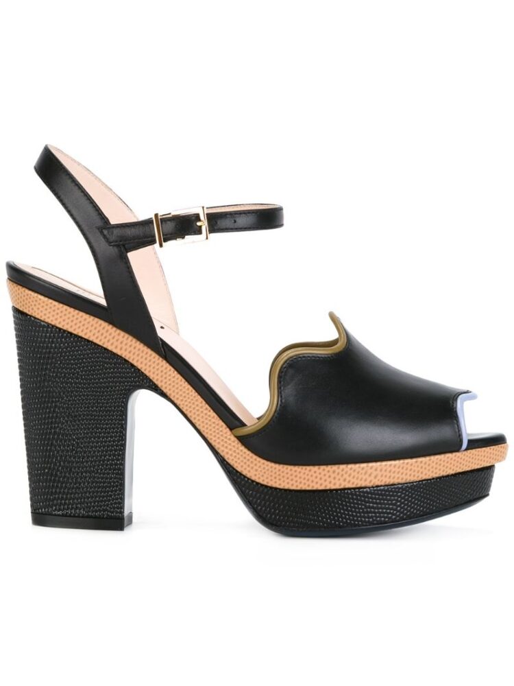 Fendi 'Waves' Plateau-Sandal sneakers (zwart)