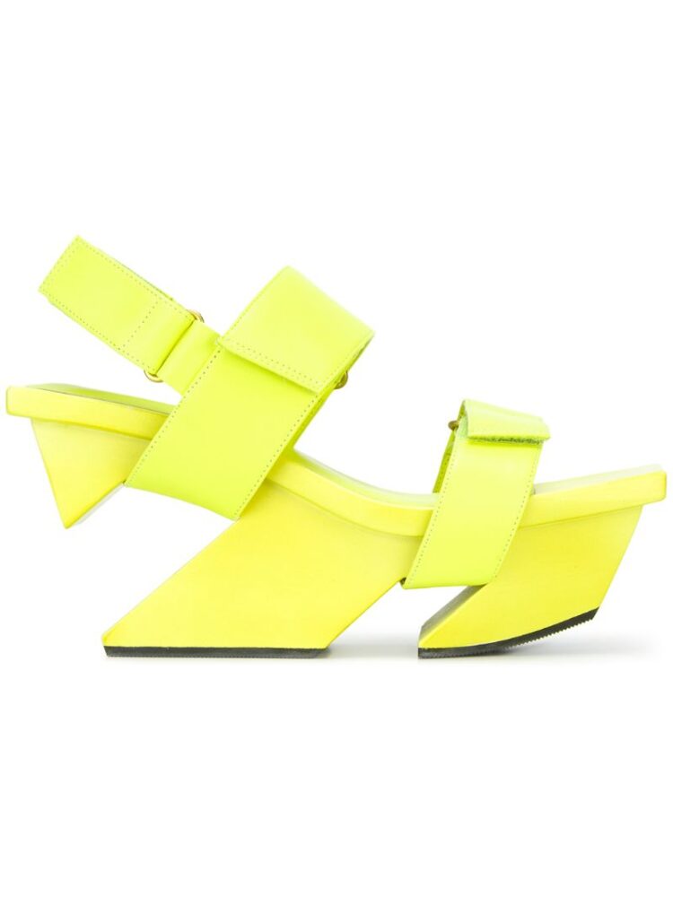 Issey Miyake Plateau-Sandalen mit Design-Absatz sneakers (overige kleuren)