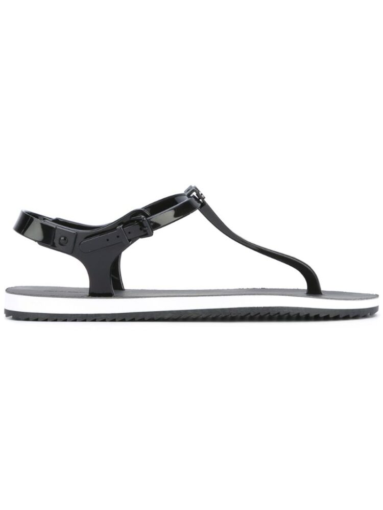 Calvin Klein Flache Sandalen mit T-Riem sneakers (zwart)