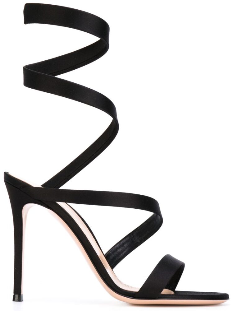 Gianvito Rossi Sandalen mit Spiralriemch sneakers (zwart)